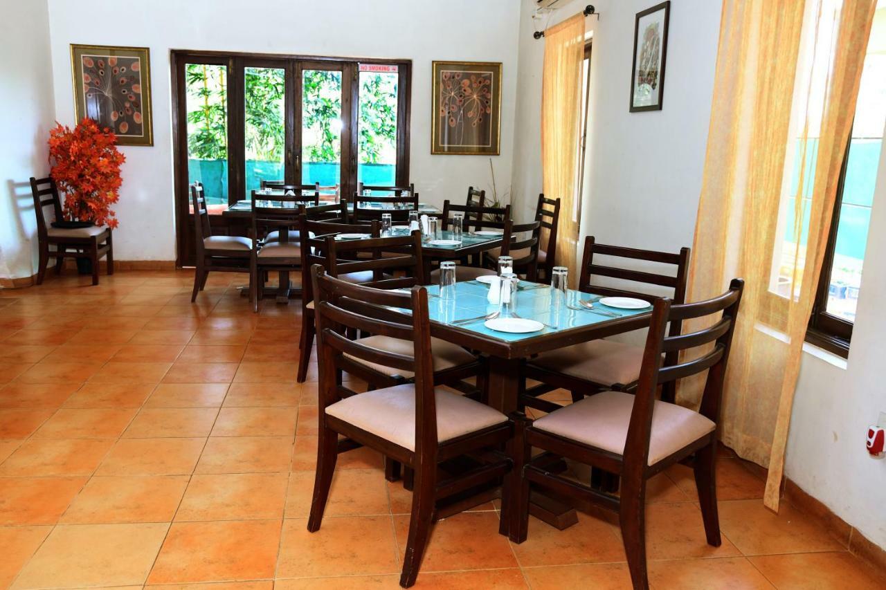 White Square Nirvana, Parra Mapusa Exterior foto